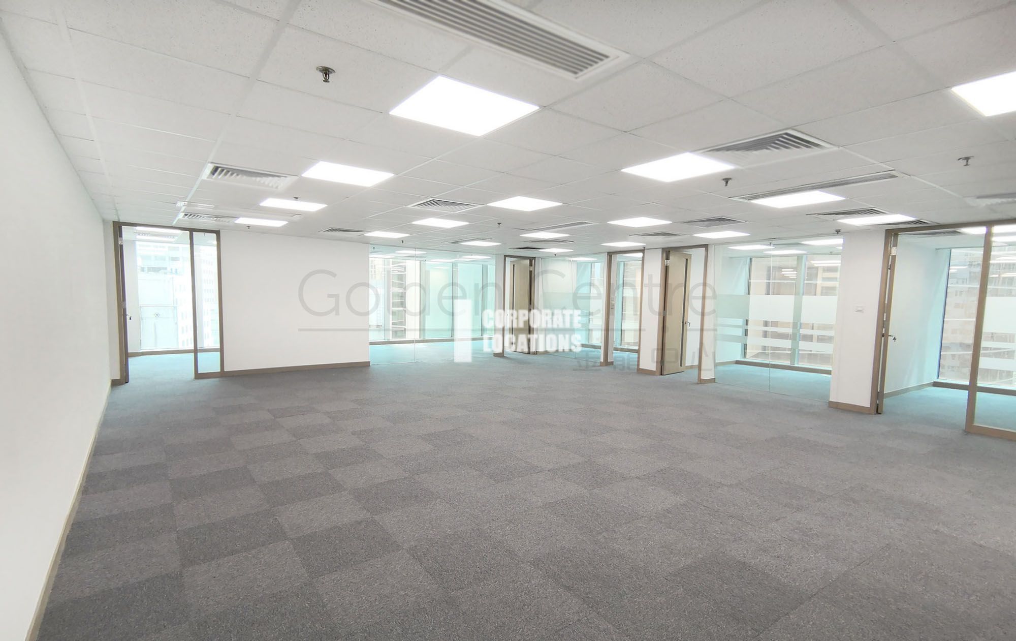 Lease offices in Golden Centre - Sheung Wan / Western District