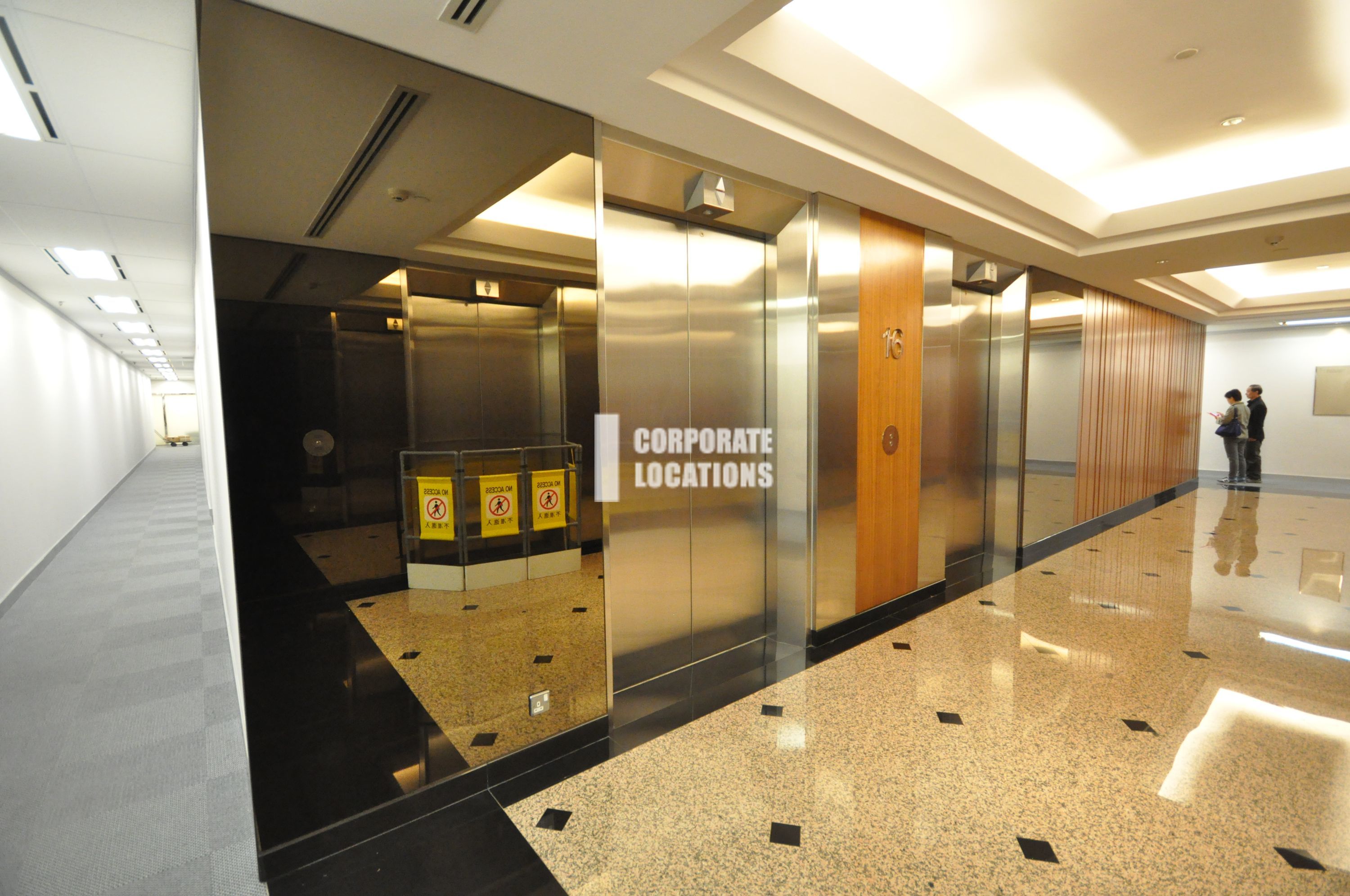 Lease offices in Devon House, Taikoo Place - Quarry Bay / Island East