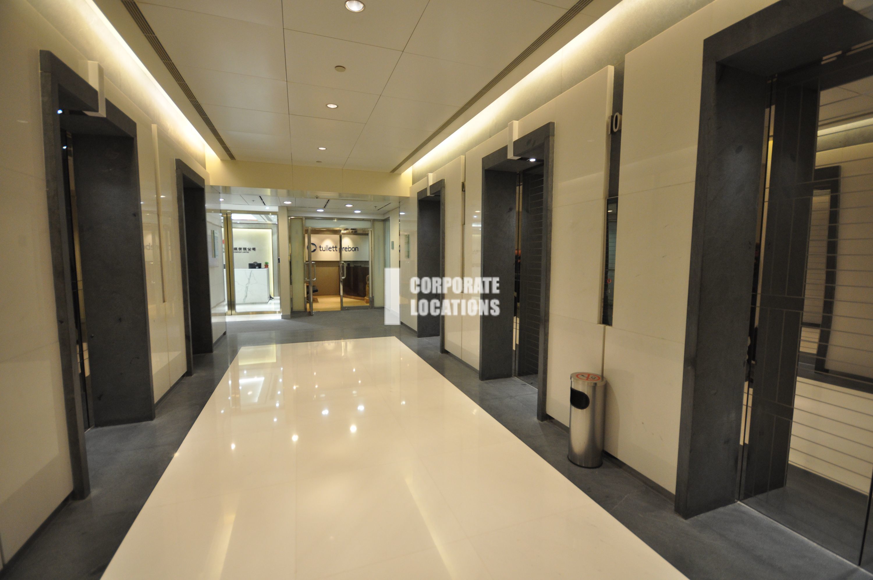 Commercial space in Citic Tower - Admiralty