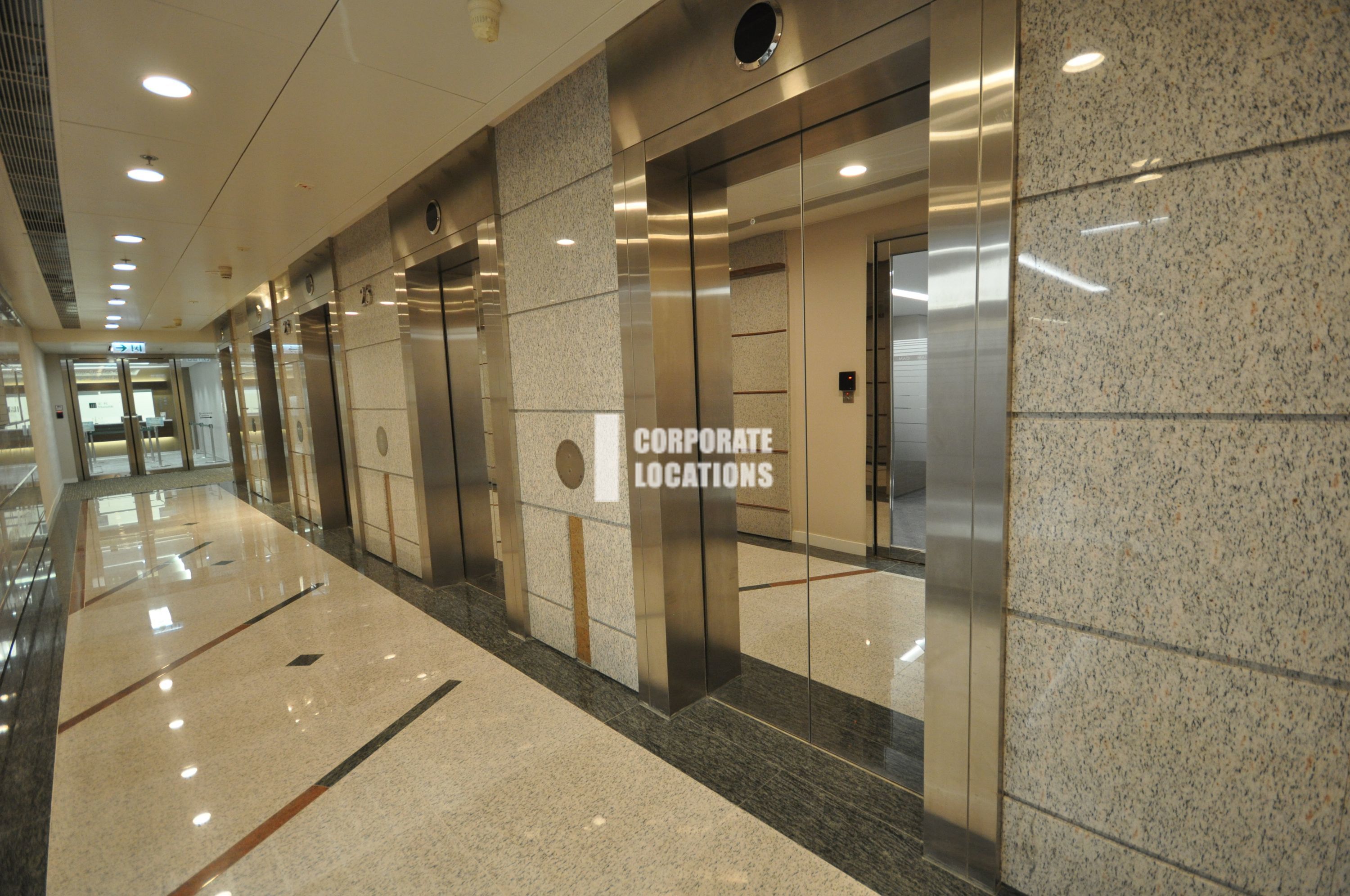 Lease offices in Lee Garden One - Causeway Bay