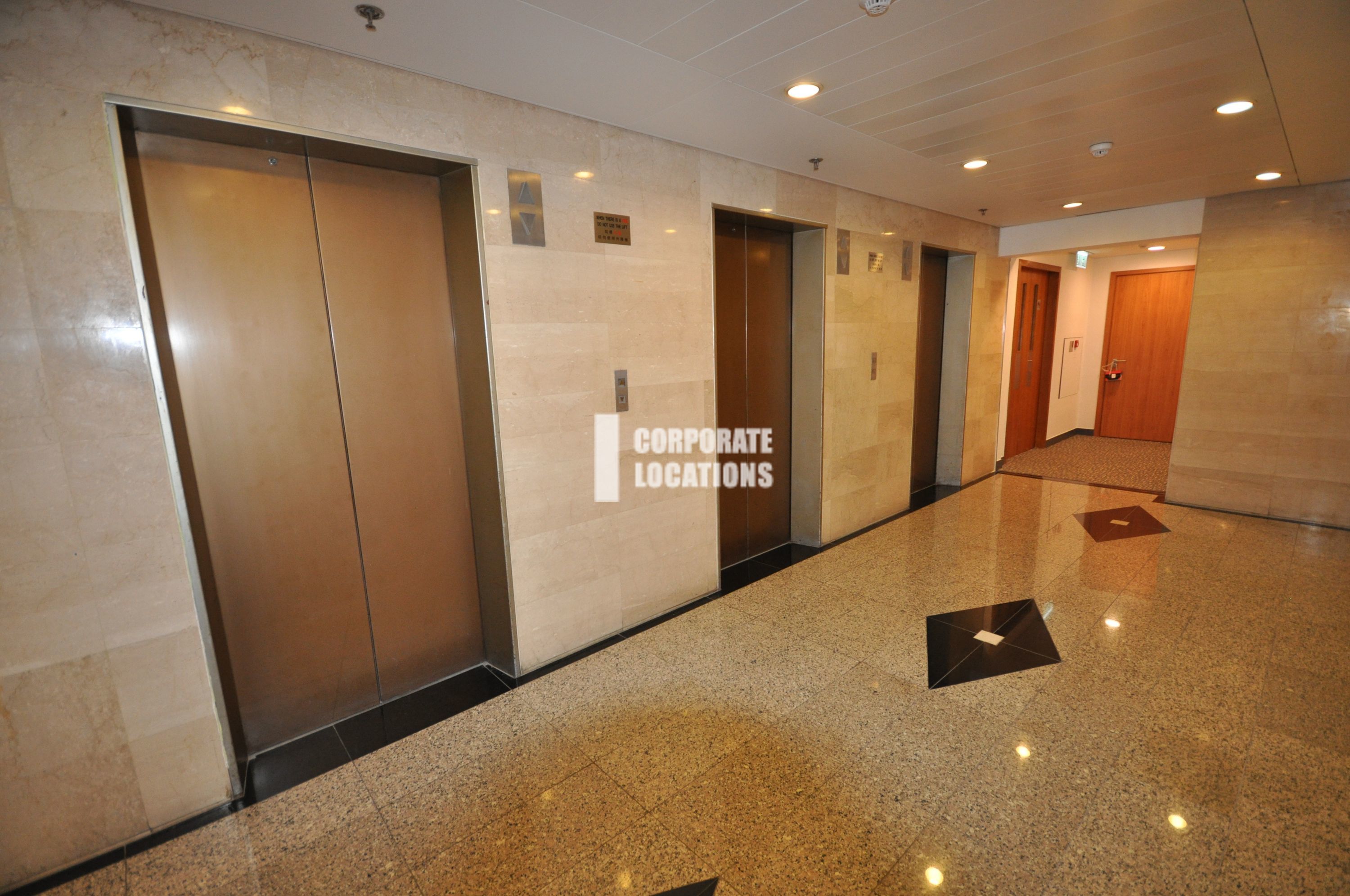 Lease offices in One Hysan Avenue - Causeway Bay