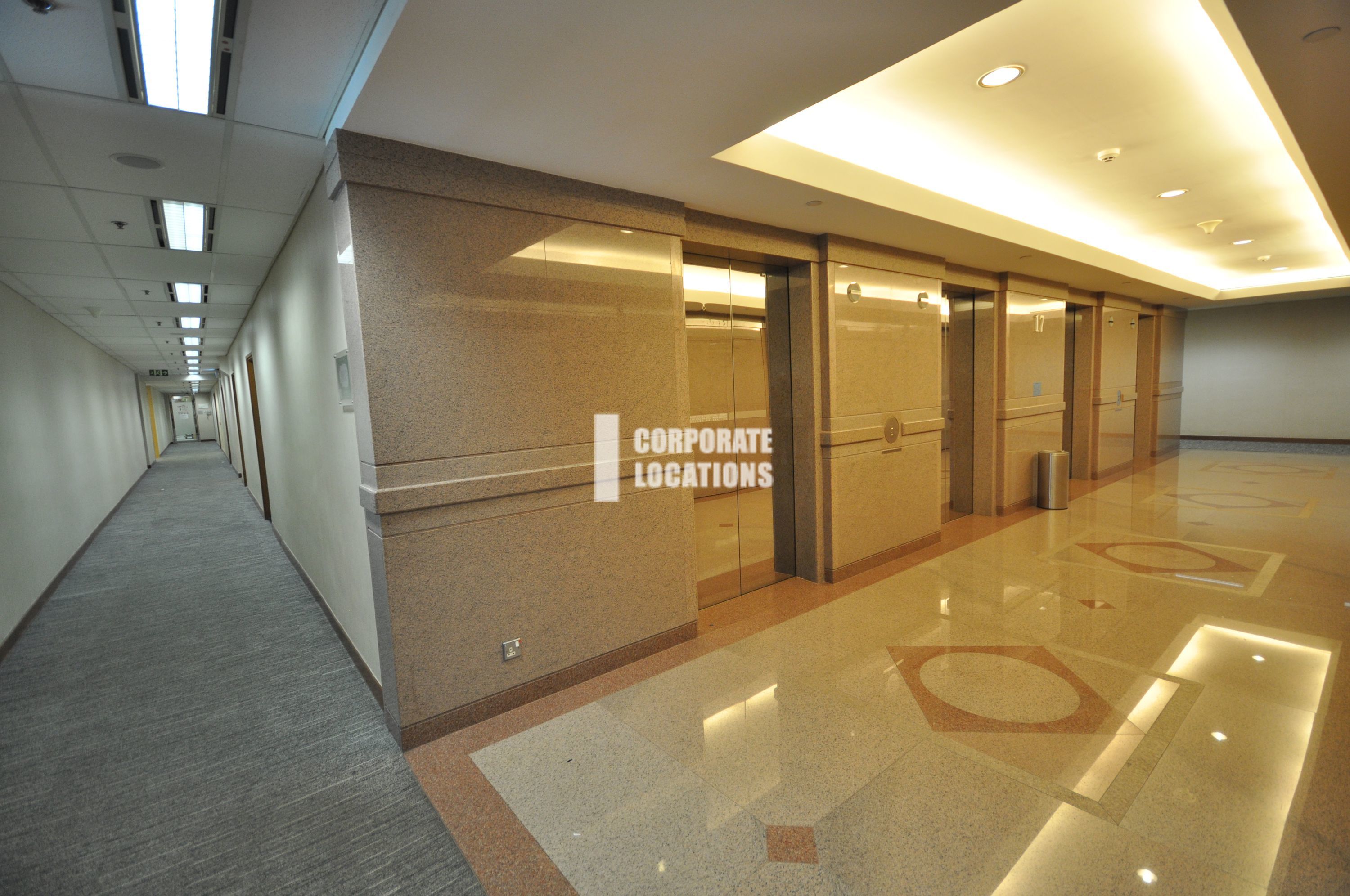 Lease offices in The Gateway - Prudential Tower - Tsim Sha Tsui / Jordan