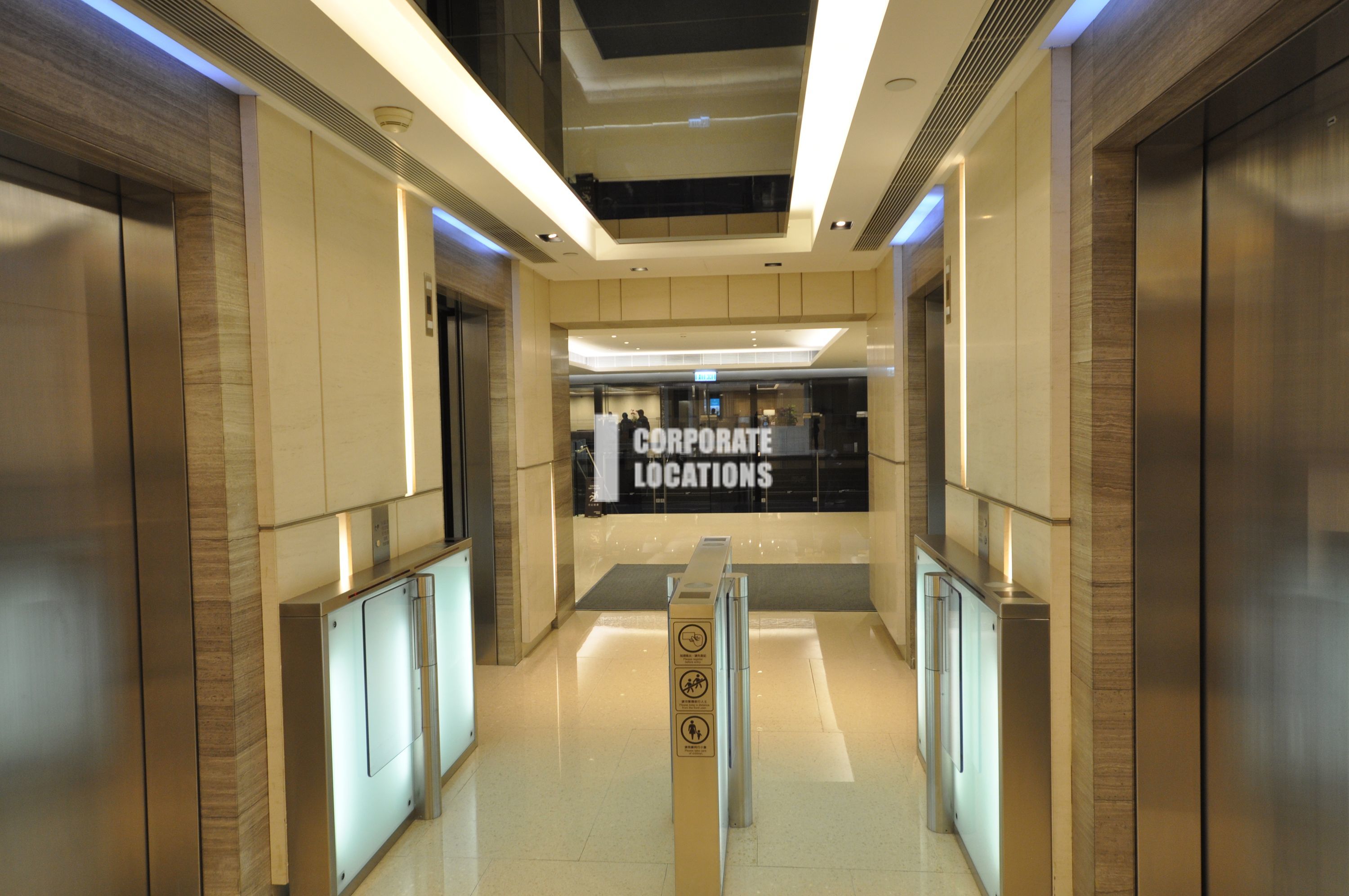 Office to rent in World Finance Centre North Tower - Tsim Sha Tsui / Jordan