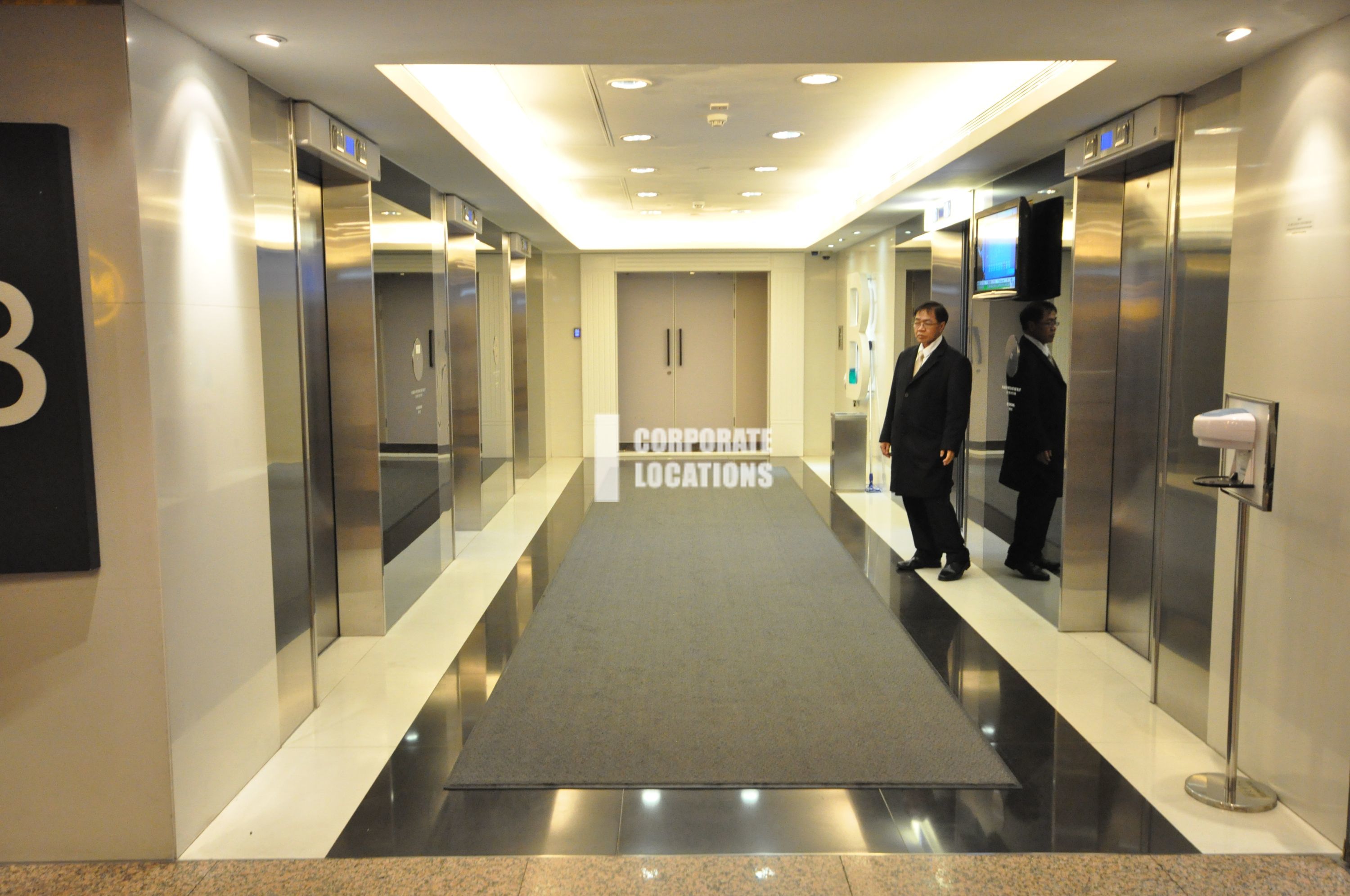 Office to rent in New Mandarin Plaza - Tsim Sha Tsui / Jordan