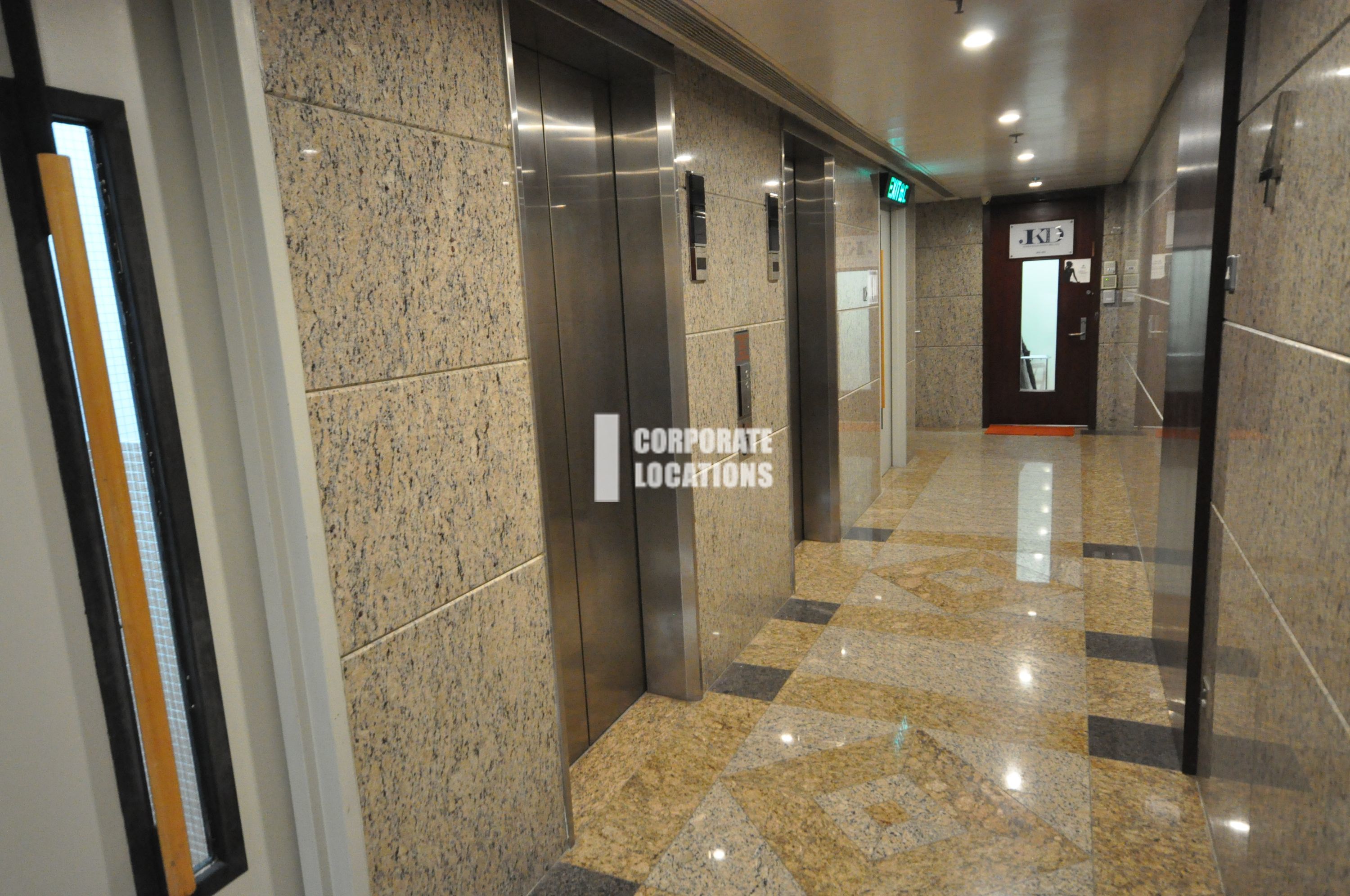 Lease offices in Winway Building - Central