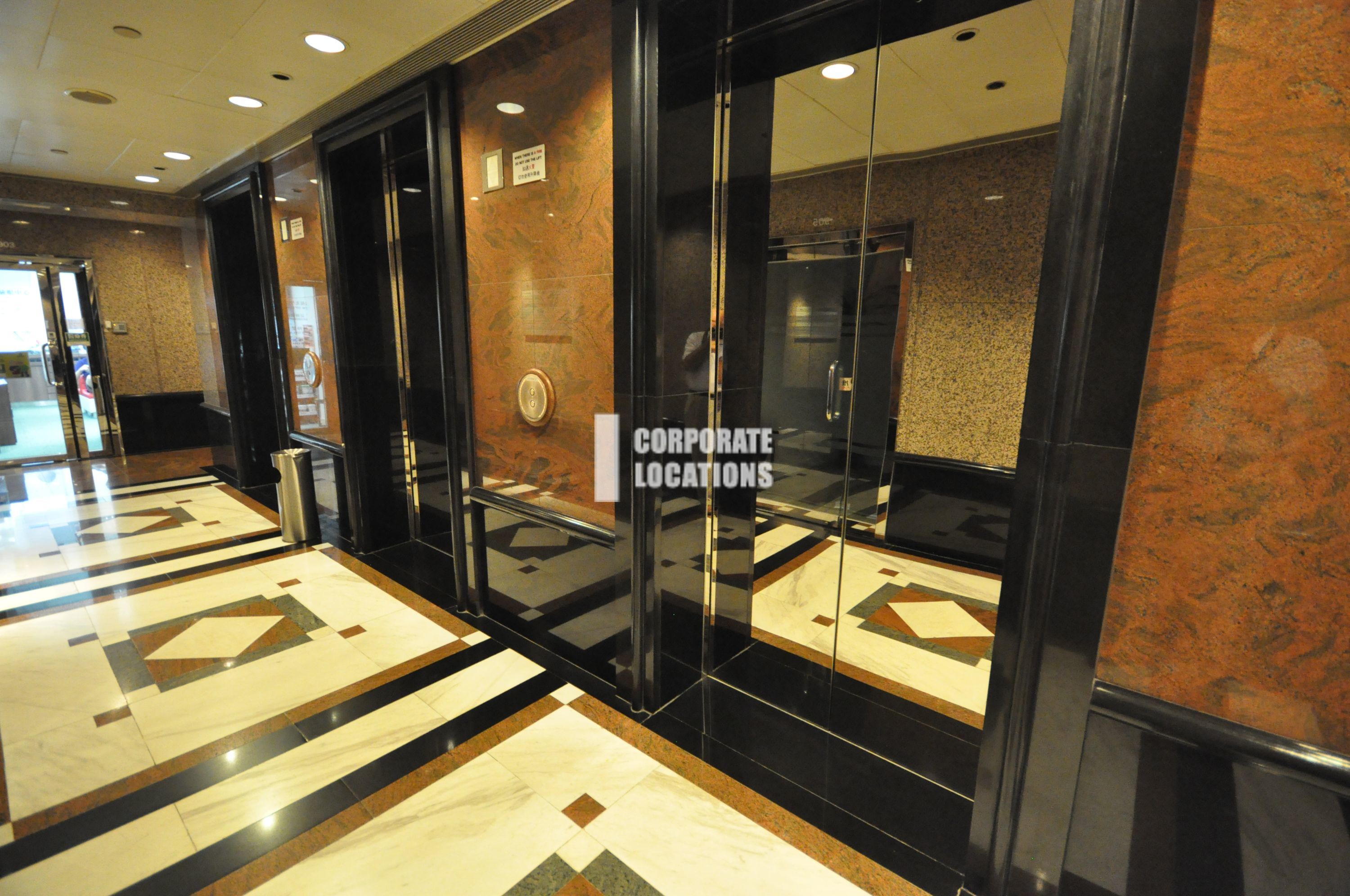 Lease offices in Emperor Group Centre - Wan Chai
