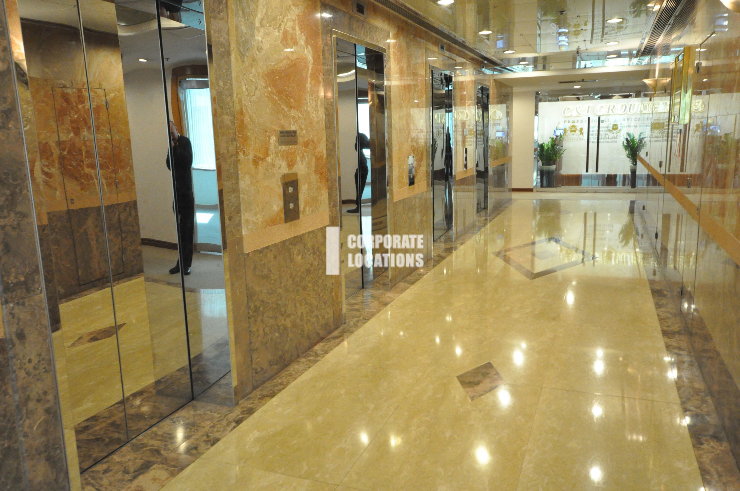 Lease offices in 118 Connaught Road West - Sheung Wan / Western District