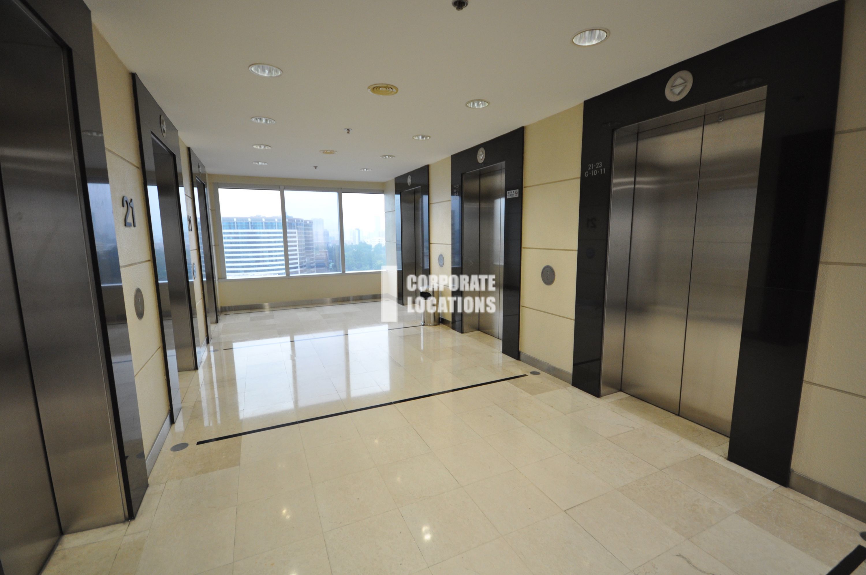 Office to rent in Pioneer Centre - Mongkok