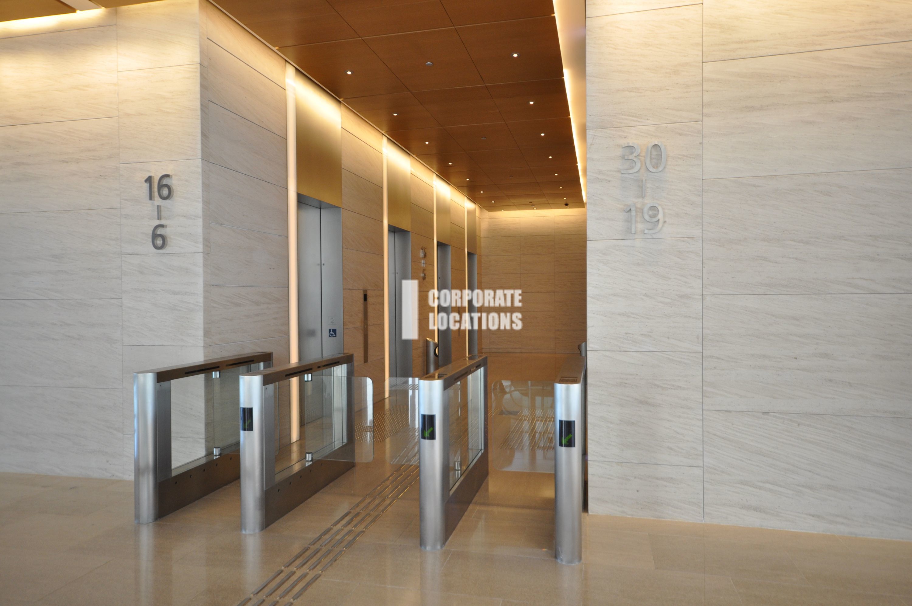 Lease offices in CCB Tower - Central