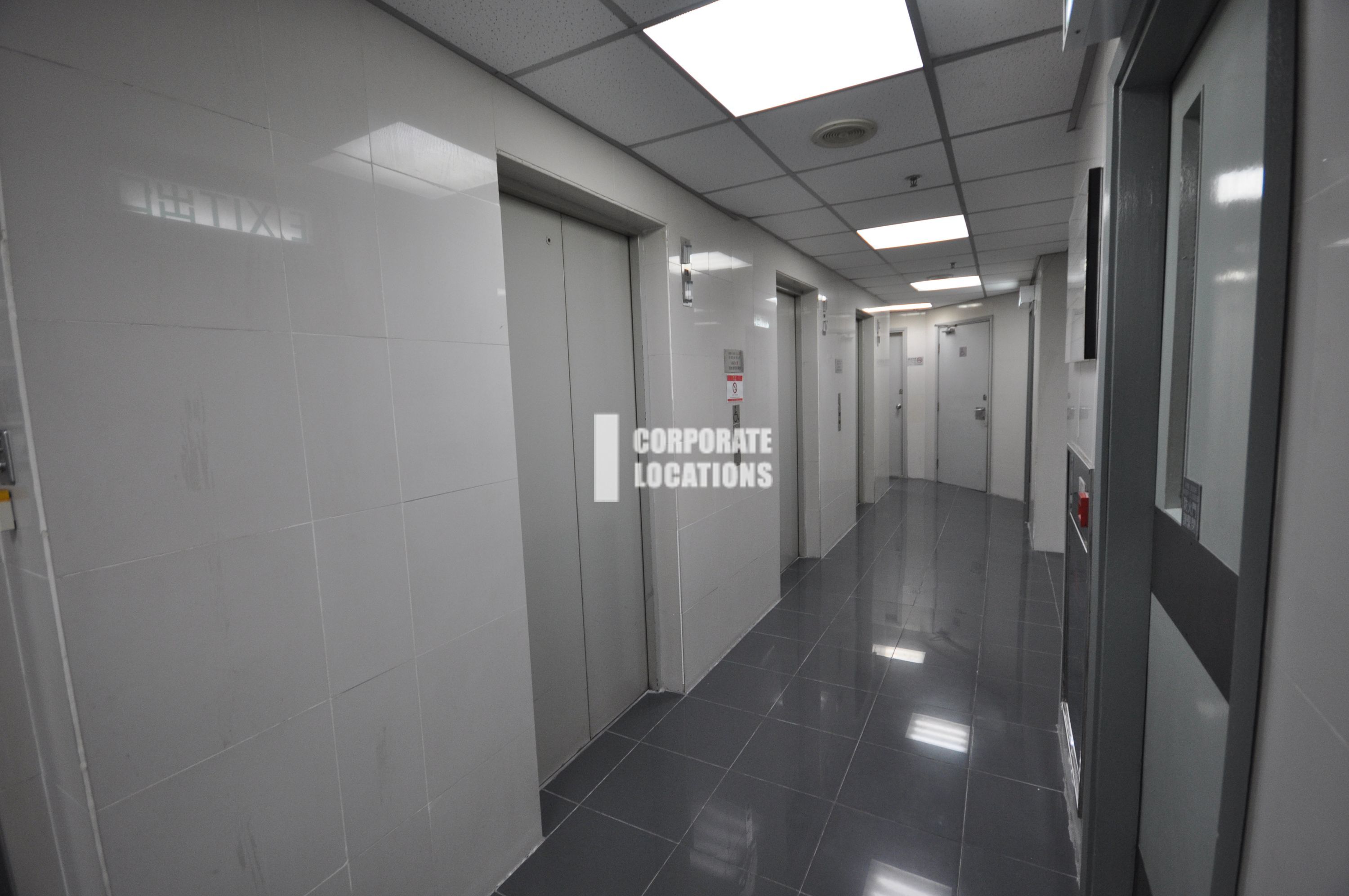 Lease offices in Centre Mark II - Sheung Wan / Western District