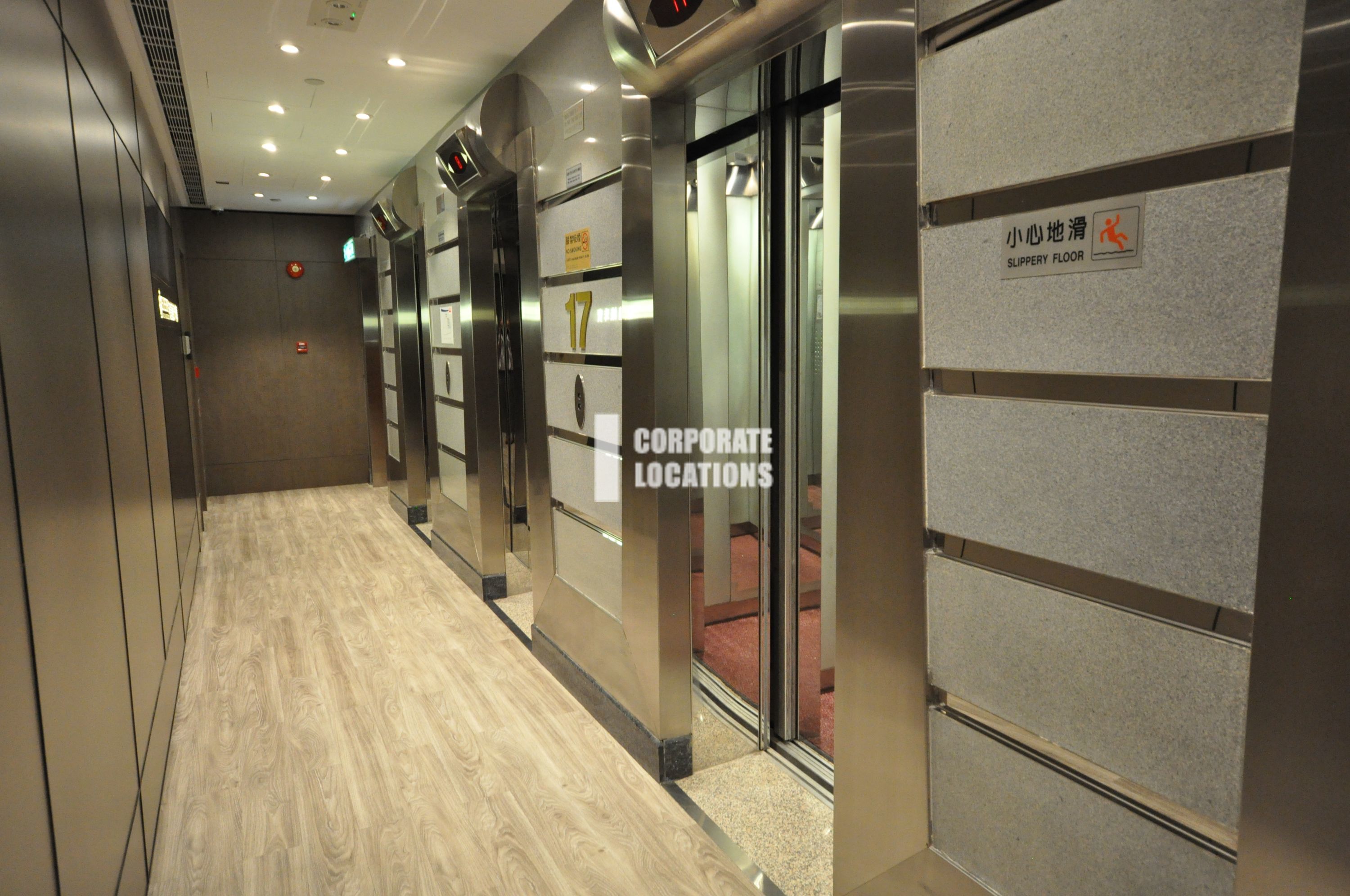 Lease offices in Nam Wo Hong Building - Sheung Wan / Western District