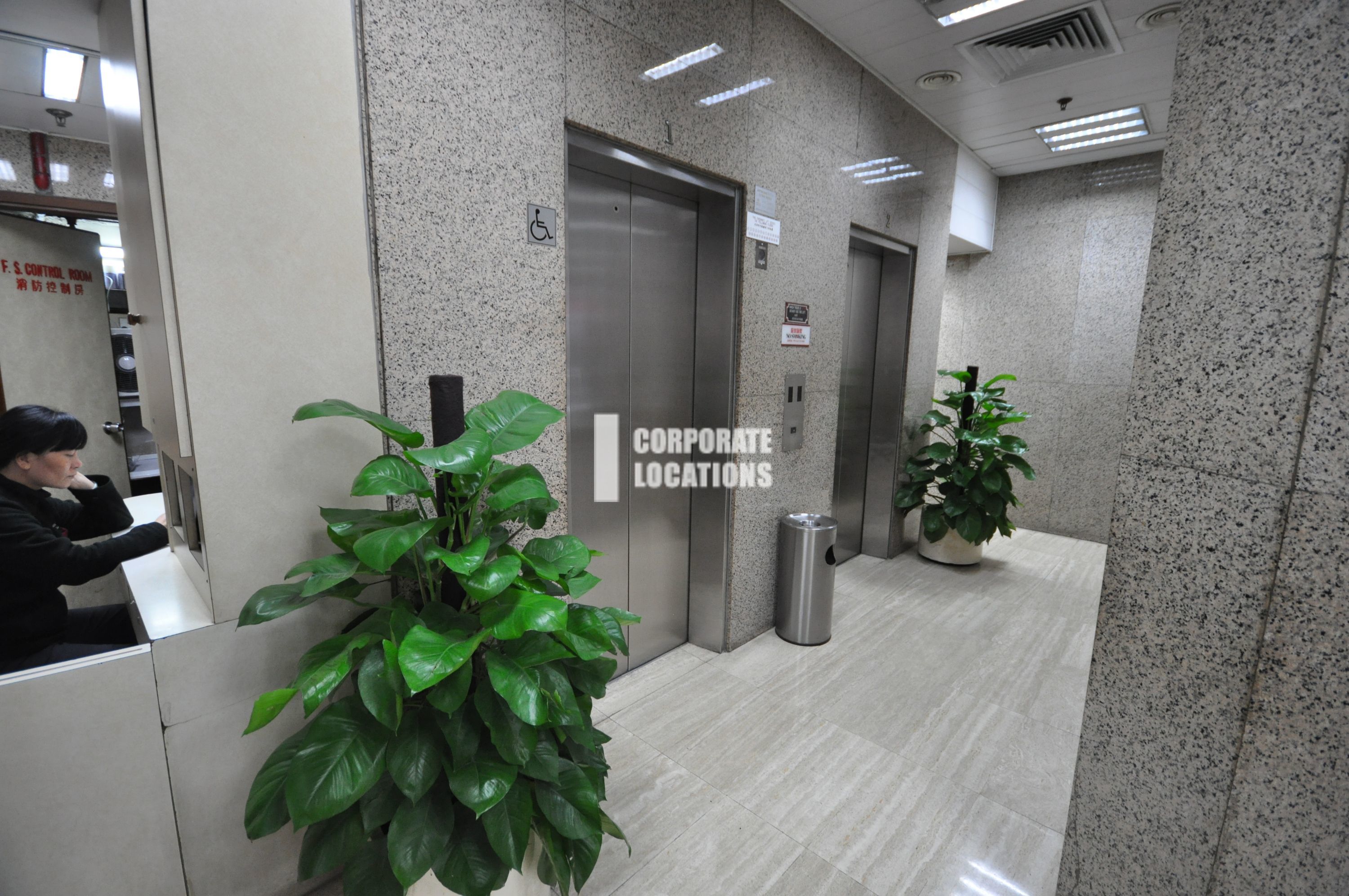 Lease offices in Wing On Cheong Building - Sheung Wan / Western District
