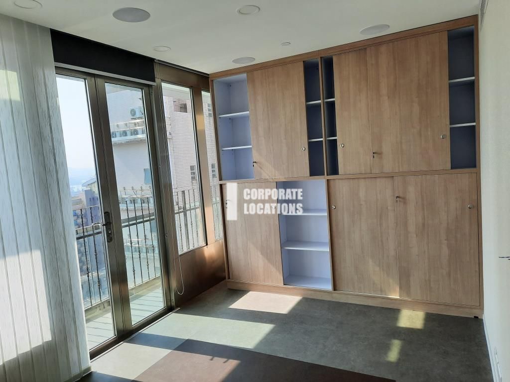 Lease offices in Hon Kwok Jordan Centre - Tsim Sha Tsui / Jordan