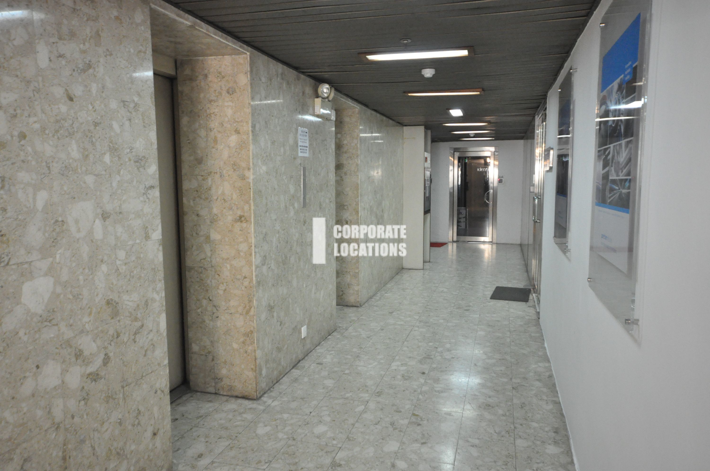 Lease offices in Car Po Commercial Building - Central