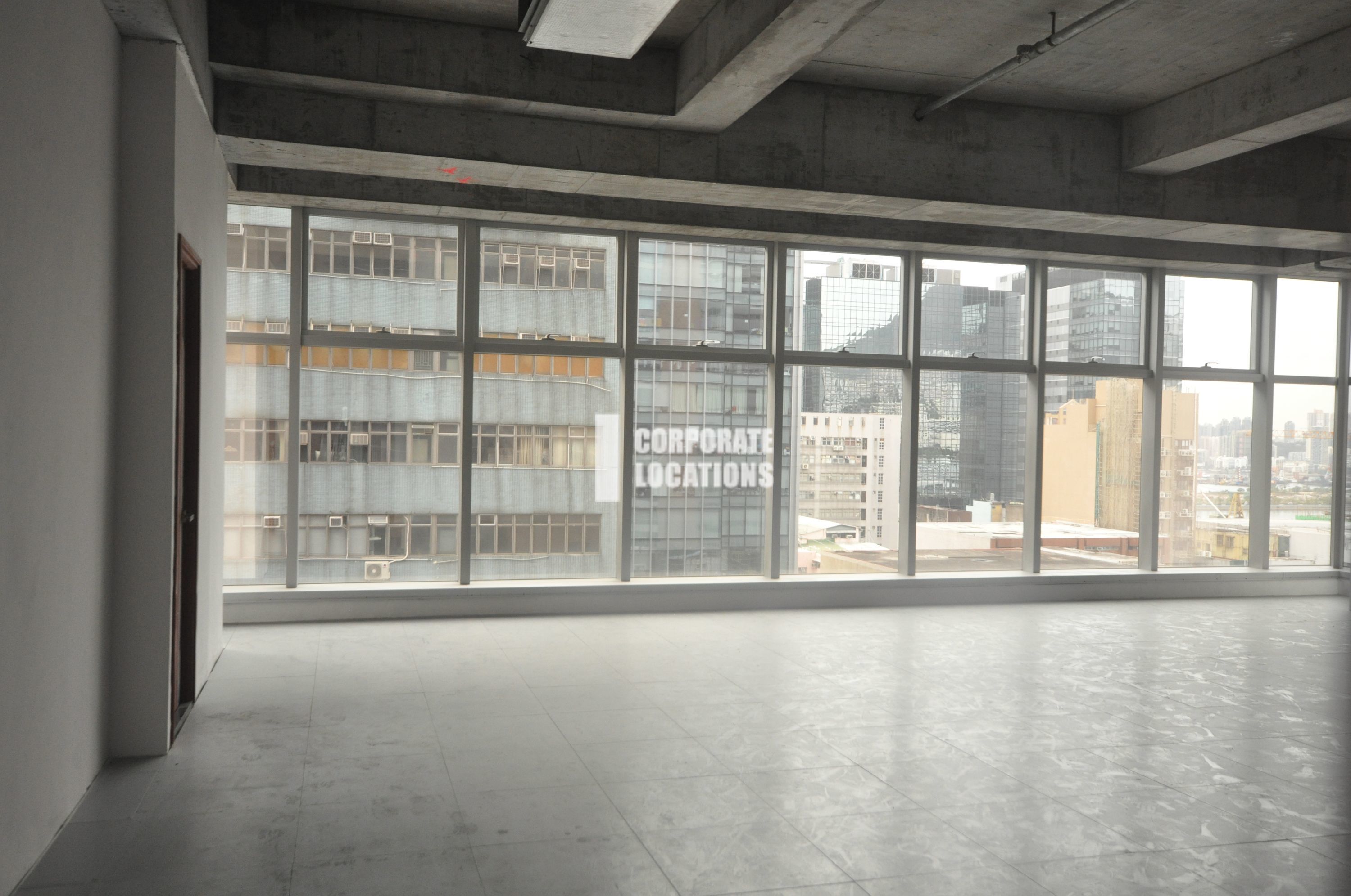 Typical Interior Commercial space in Montery Plaza - Kowloon Bay / Kwun Tong