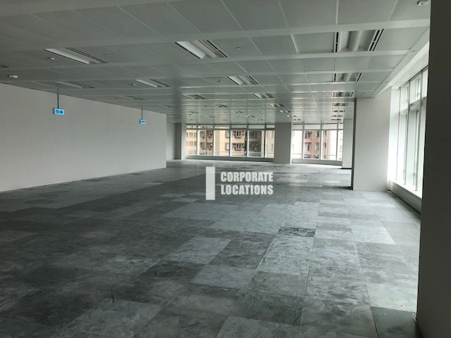 Commercial space in 18 King Wah Road - Fortress Hill / North Point