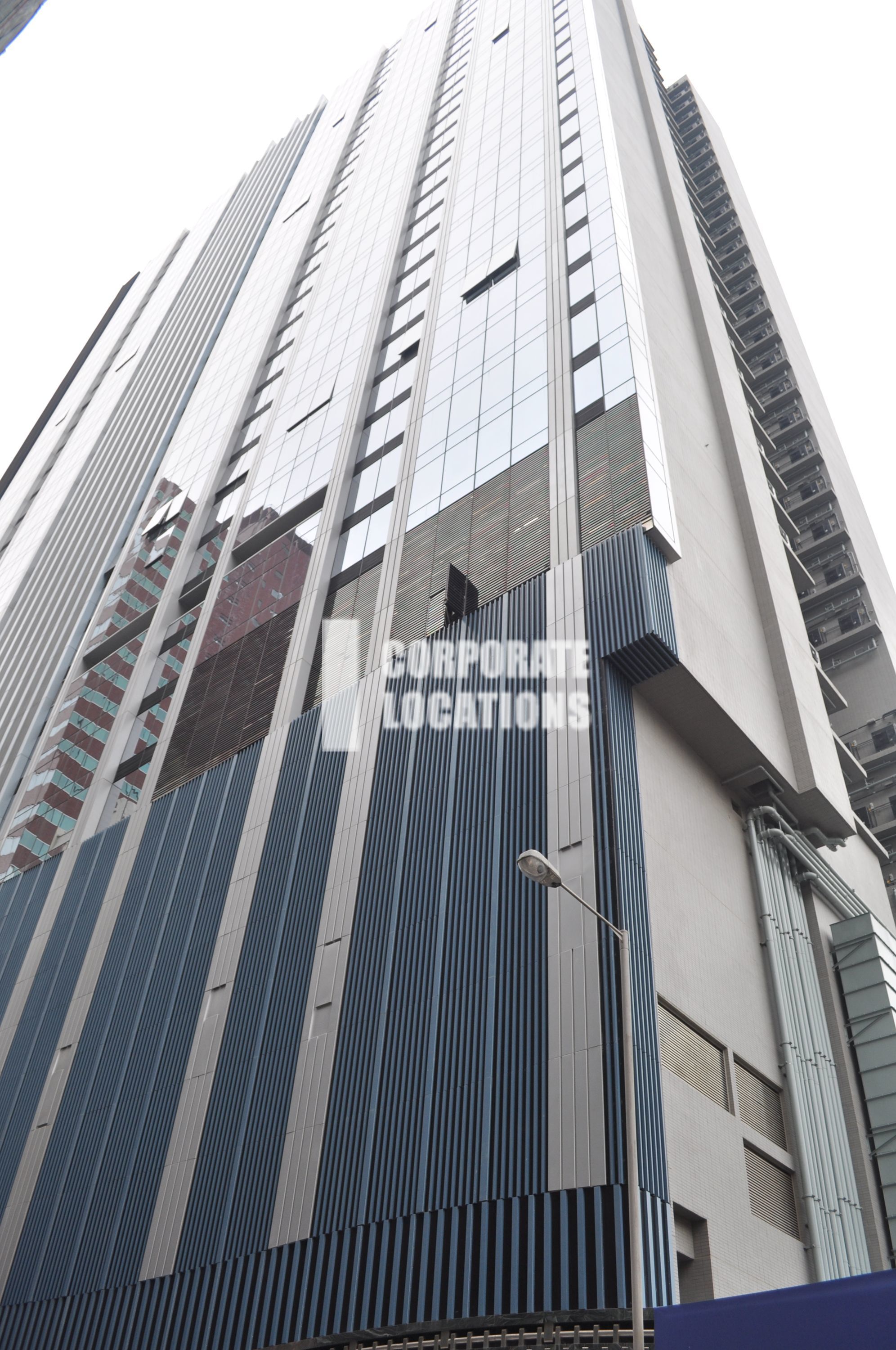 Office for rent in 41 Heung Yip Road - Location